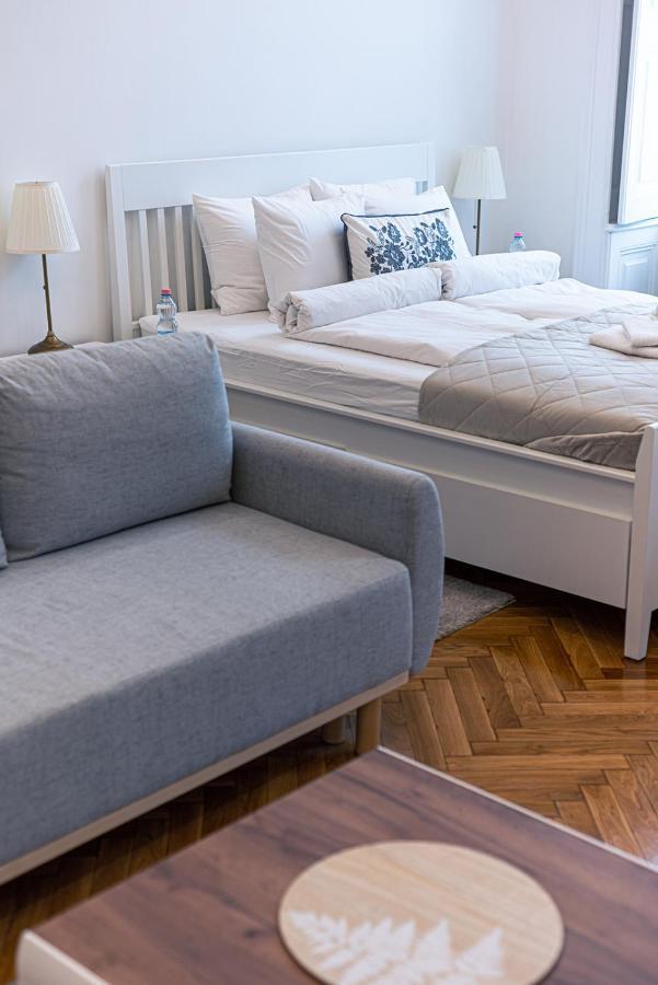 Joy Apartments On Kiraly Street 부다페스트 외부 사진