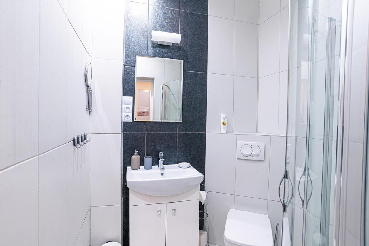 Joy Apartments On Kiraly Street 부다페스트 외부 사진