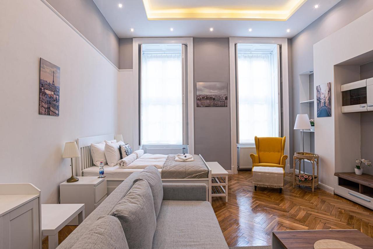 Joy Apartments On Kiraly Street 부다페스트 외부 사진