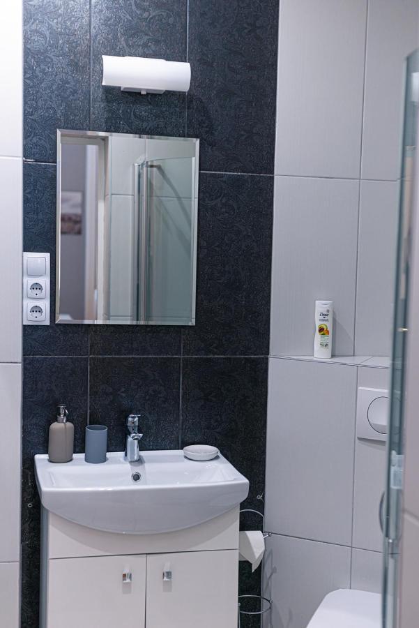 Joy Apartments On Kiraly Street 부다페스트 외부 사진