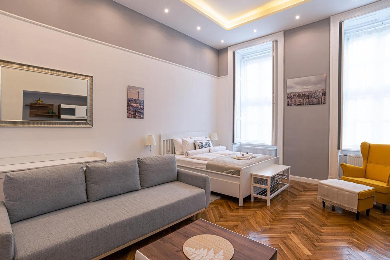 Joy Apartments On Kiraly Street 부다페스트 외부 사진
