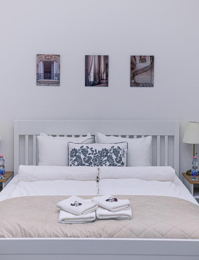 Joy Apartments On Kiraly Street 부다페스트 외부 사진