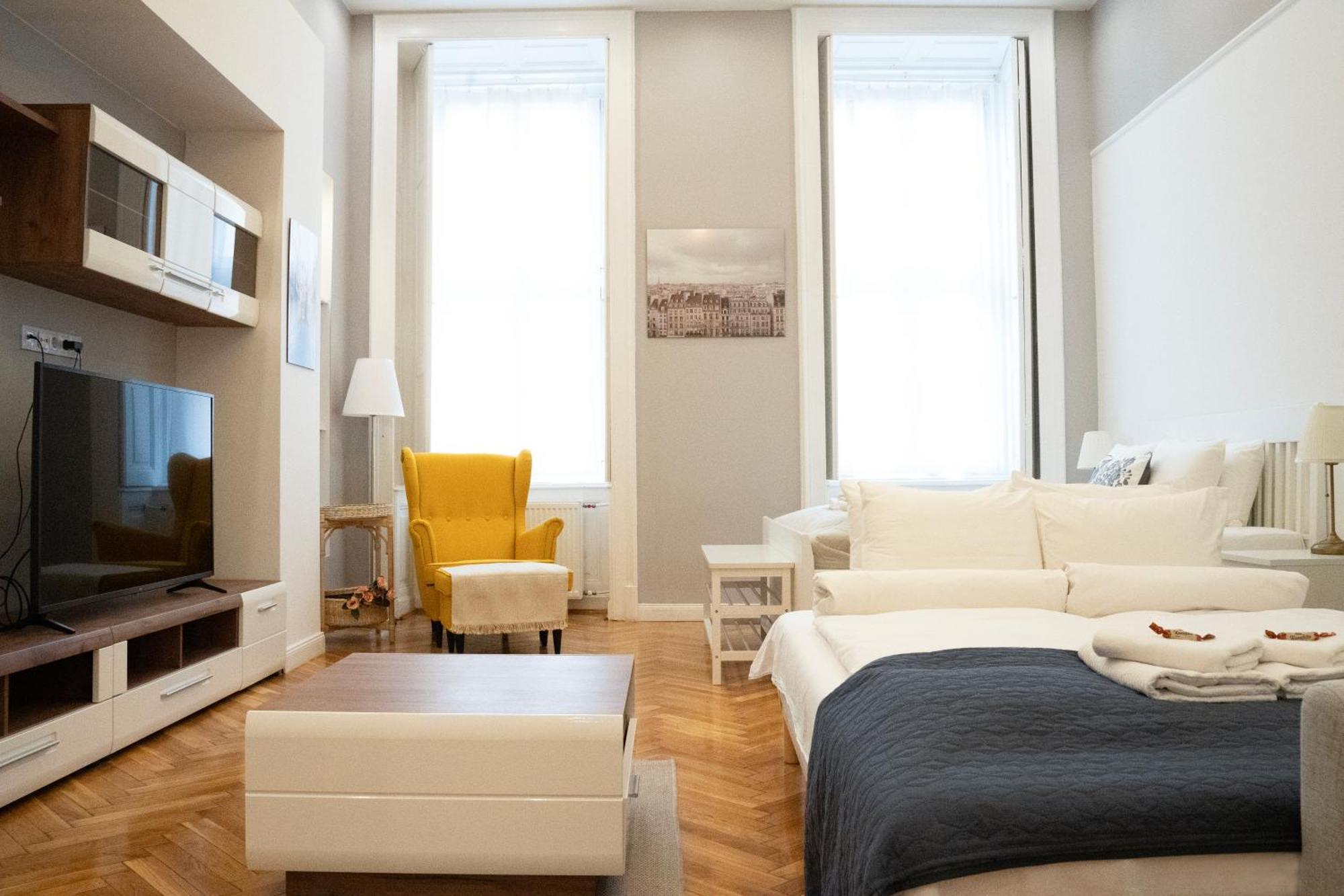 Joy Apartments On Kiraly Street 부다페스트 외부 사진